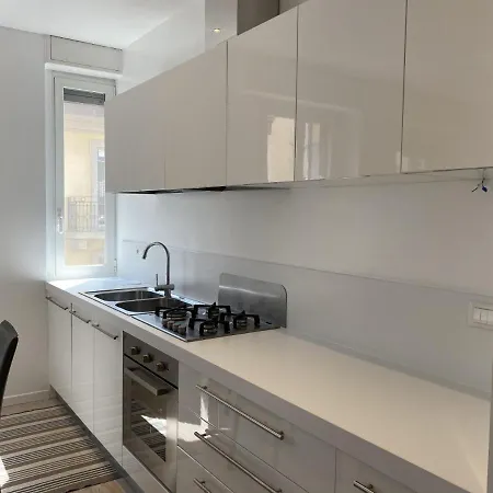 Bright & Spacious Near Navigli - Ponti Apartament *
