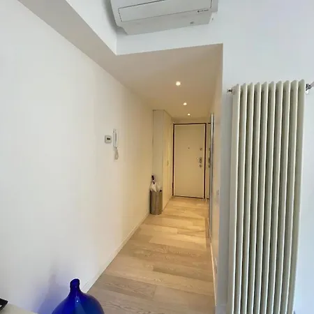 Bright & Spacious Near Navigli - Ponti * Milan