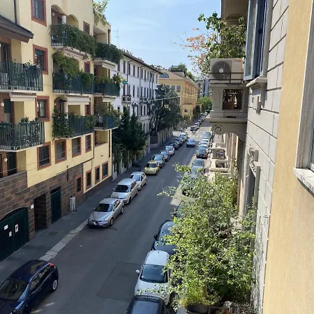 Bright & Spacious Near Navigli - Ponti Apartment